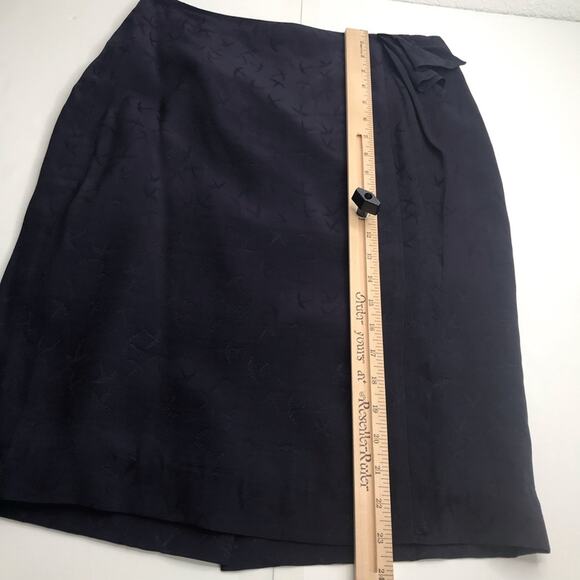Ann Taylor Pencil Skirt Womens 6P Navy Blue Sparrow Print Ruffe Faux Wrap - Picture 9 of 10